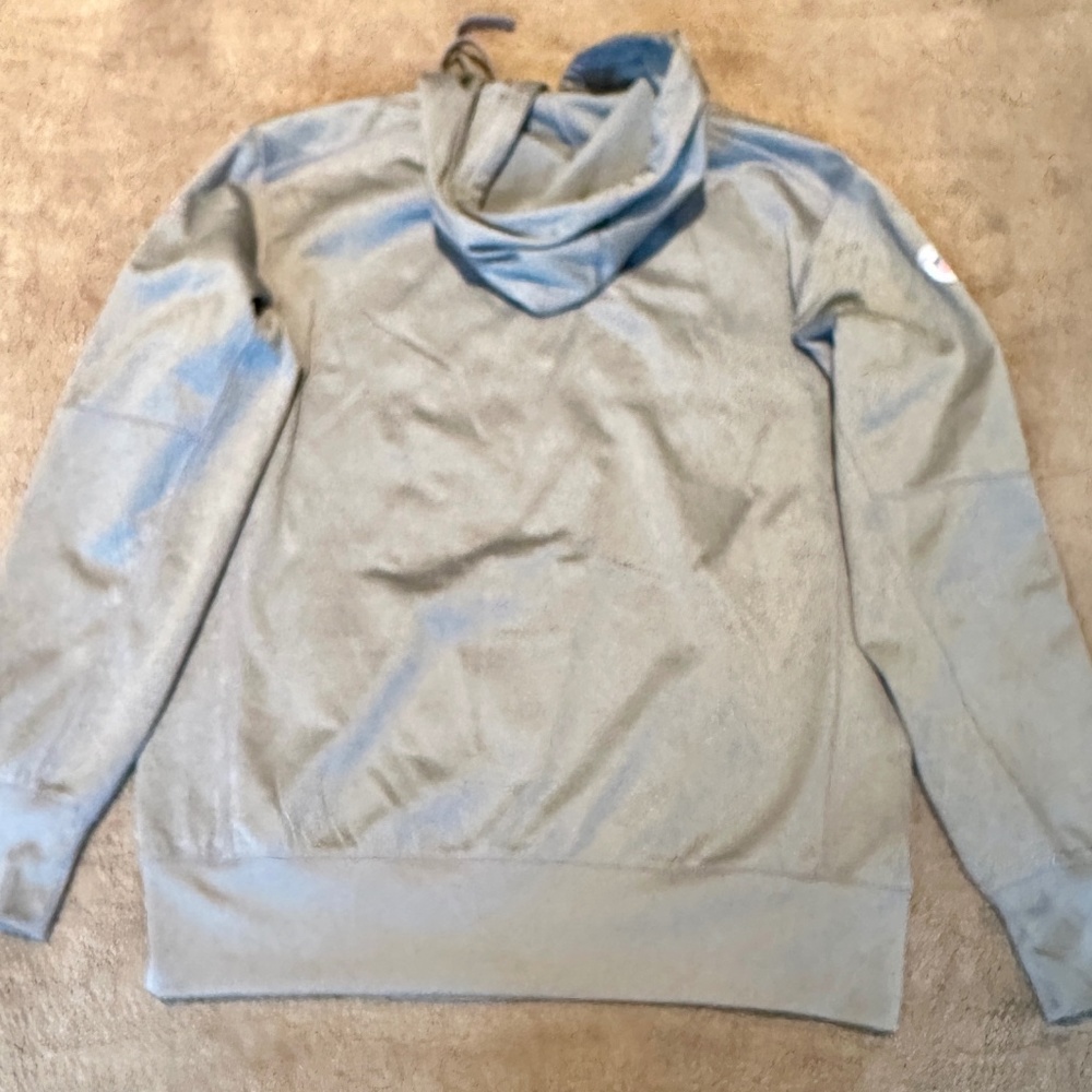 🏴‍☠️Nike Tampa Bay Buccaneers Hoodie - Size Medium- Worn Once🏴‍☠️ - Picture 3 of 8